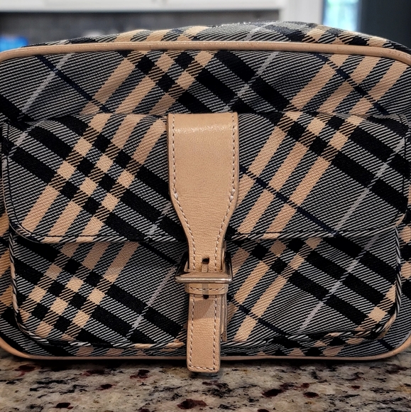 Burberry crossbody - Picture 3 of 6